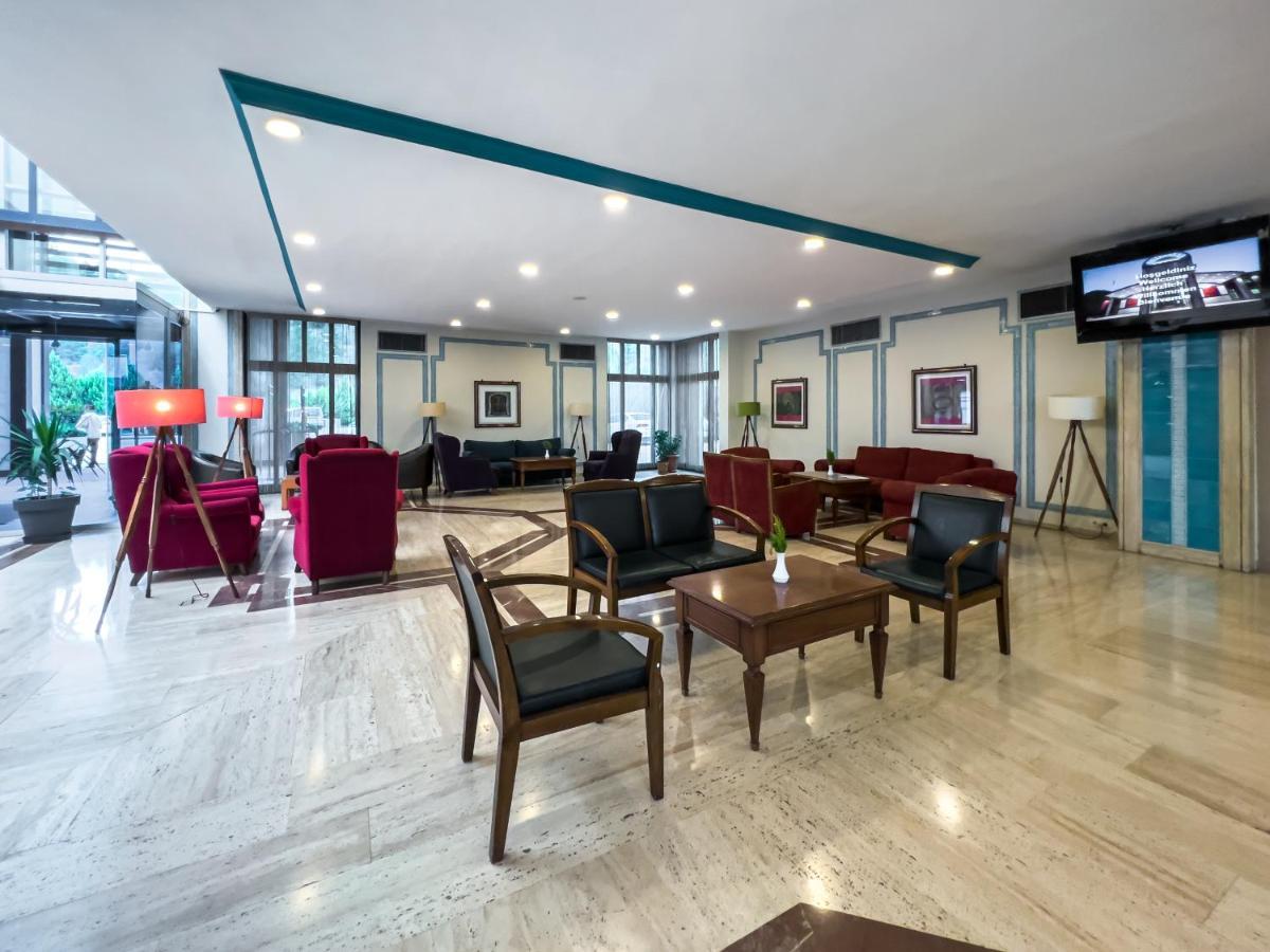 Spa Hotel Colossae Thermal Karahayit  Exterior foto Lobby